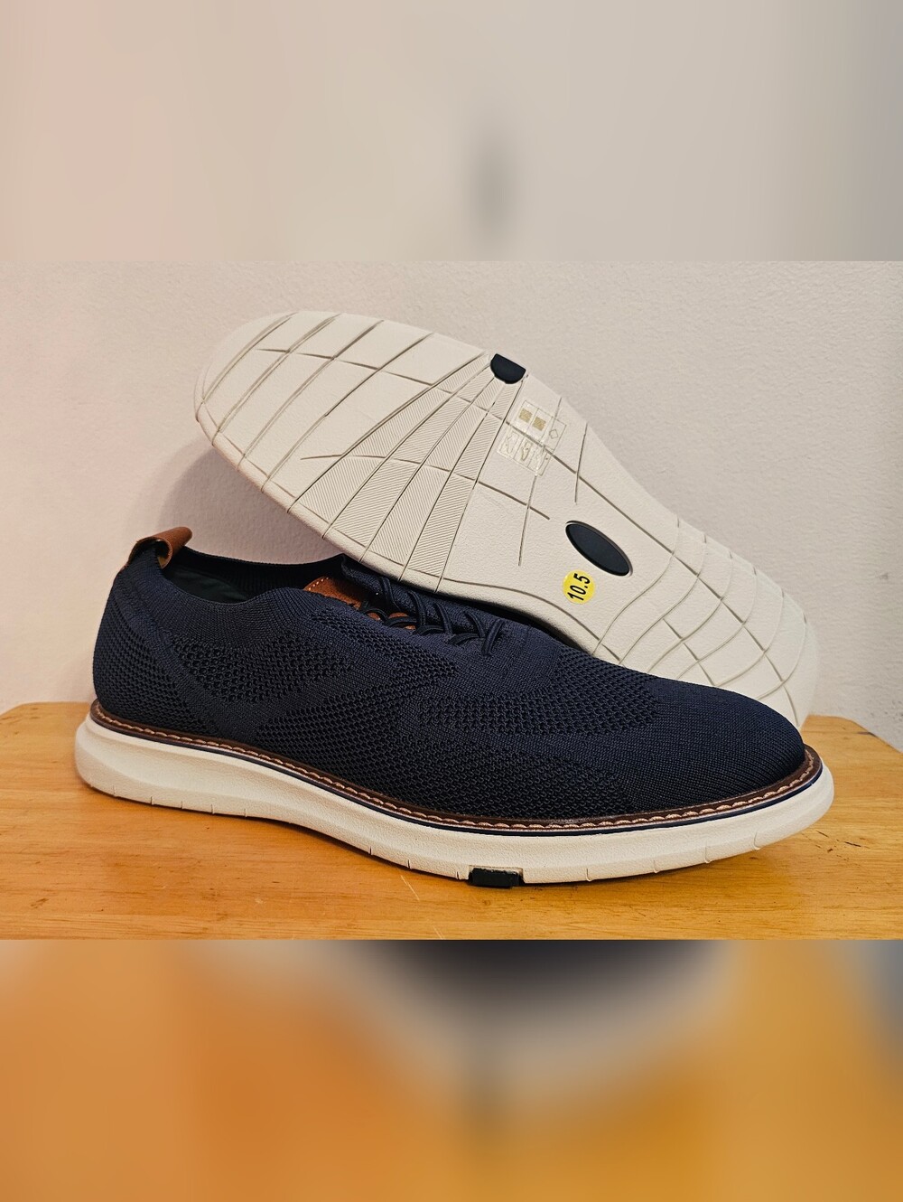 Perry Ellis Men's  Wingtip Oxford Blue Size 10.5 Casual  Shoes
